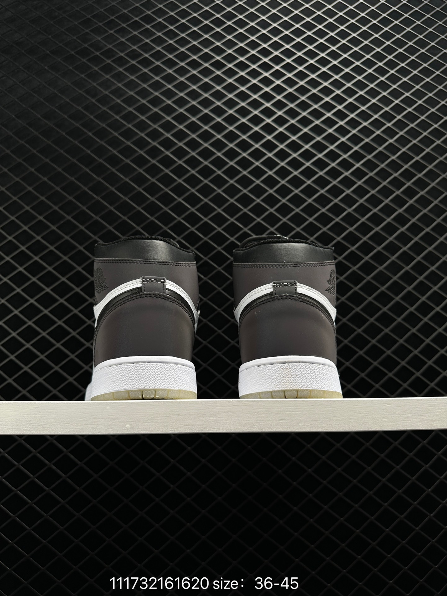 Air Jordan 1 Retro High Zoom R2T “Racer Blue”